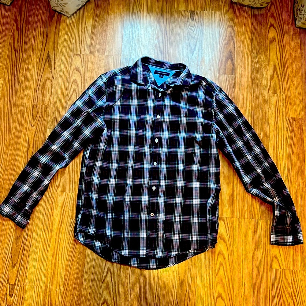 GUC men’s large Tommy Hilfiger button down